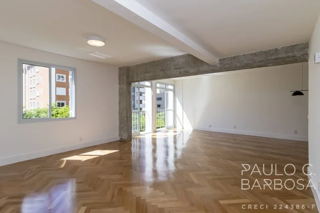 Imagem Haddock Lobo Venda - 2 Suítes - 2 Vagas - 142 m² - Reformado