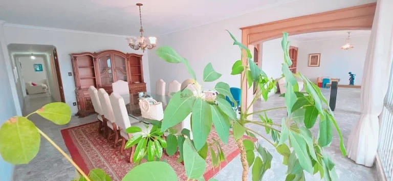 Foto do imóvel: Apartamento exclusivo 1 por andar, 370 m², 4 quartos (2 suítes), varanda com jardim de inverno, vis