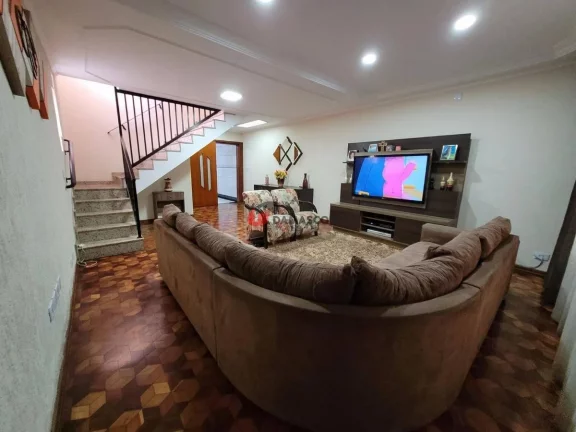 Imagem Sobrado à venda 3 Quartos, 2 Vagas, 187M², Campestre, Santo André - SP
