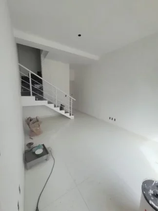 Imagem Sobrado com 2 dormitórios à venda, 70 m² por R$ 340.000,00 - Parque Residencial Marengo - Itaquaquecetuba/SP