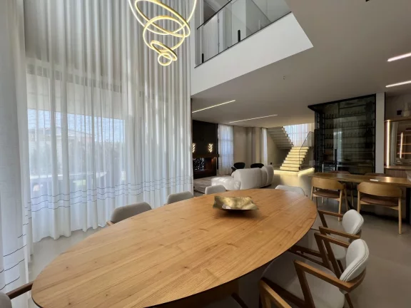 Imagem Casa Alto Padrão para Venda em Florianópolis / SC no bairro Ingleses do Rio Vermelho