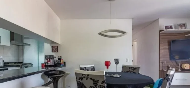 Imagem Descubra um novo estilo de vida em um apartamento de 67 m2 na Rua Francisco Pedro do Amaral, com uma...