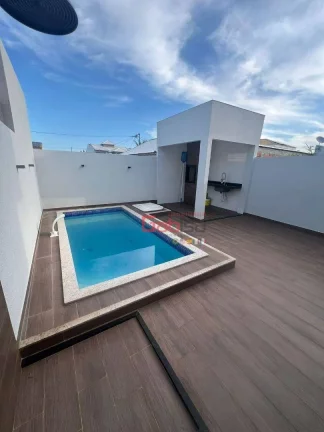 Imagem Casa com 3 dormitórios à venda, 175 m² por R$ 650.000 - Nova São Pedro - São Pedro da Aldeia/RJ