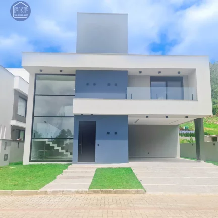 Imagem Casa Alto Padrão 4 suítes!