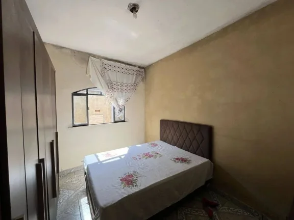 Imagem Casa à venda, com 3 quartos e 3 vagas de garagem
