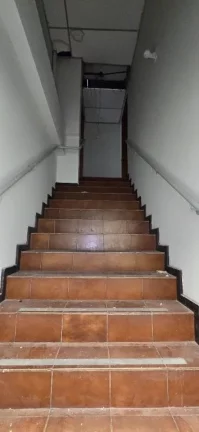 Imagem Prédio comercial de 800m² com 22 vagas pra venda/aluguel.