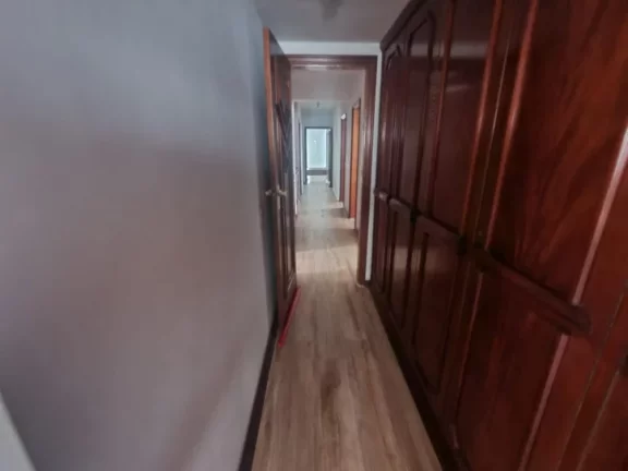 Imagem Apartamento Boqueirão 1 Quadra da praia com 3 dormitórios à venda, 246 m²Boqueirão - Santos/SP