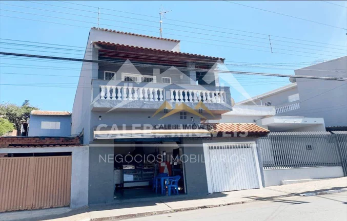 Imagem Sobrado com 4 dormitórios à venda, 165 m² por R$ 480.000,00 - Centro - Tatuí/SP