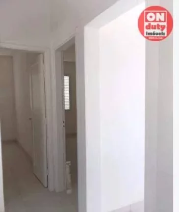 Imagem Apartamento com 2 dormitórios à venda, 65 m² por R$ 190.000,00 - Vila São Jorge - São Vicente/SP