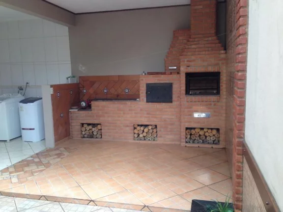Imagem Sobrado com 3 dormitórios à venda, 235 m² por R$ 680.000,00 - Jardim Imperador - Suzano/SP