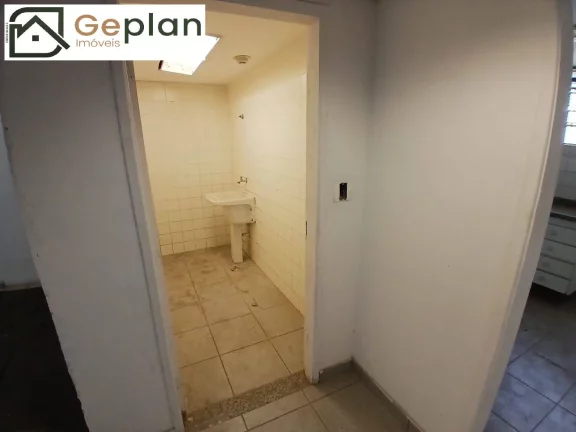 Imagem Excelente ponto comercial, de 230m com 2 banheiros, copa e área de serviço.