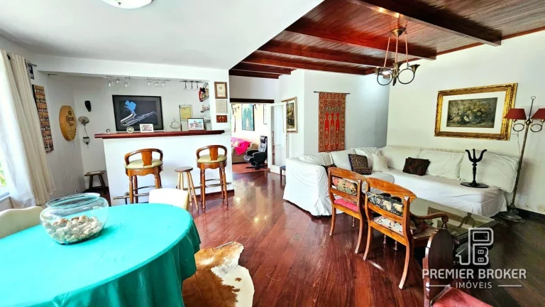 Imagem Sítio à venda, 5000 m² por R$ 2.200.000,00 - Albuquerque - Teresópolis/RJ