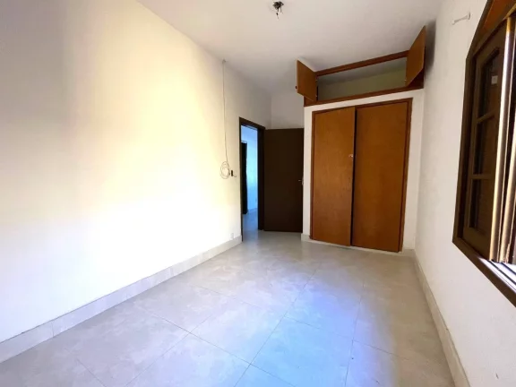 Imagem Casa á venda 2 dorm., Poiares, 248 m² terreno,R$420 mil-Caraguatatuba-SP