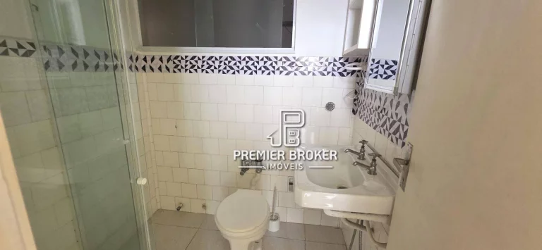 Imagem Kitnet à venda, 15 m² por R$ 140.000,00 - Alto - Teresópolis/RJ