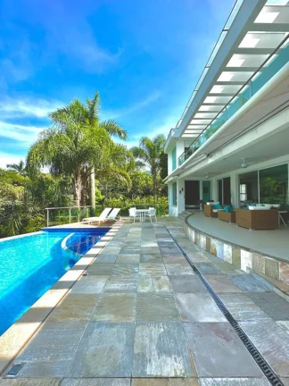 Imagem Linda casa em condomínio na Praia da Santa Rita em Ubatuba!