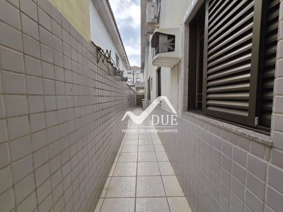 Imagem Casa com 3 dormitórios à venda, 116 m² por R$ 860.000 - Embaré - Santos/SP