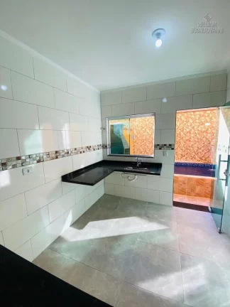 Imagem Sobrado em condominio fechado no Cibratel II em Itanhaém!