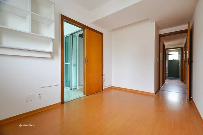Imagem Apartamento com 125m² de área útil, ideal para quem busca espaço, conforto e uma localização e...