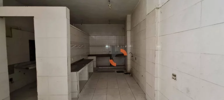 Imagem Casa com 4 dormitórios à venda, 452 m² por R$ 550.000,00 - Cerâmica - Nova Iguaçu/RJ