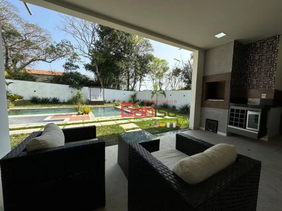 Imagem Casa com 2 dormitórios à venda, 450 m² por R$ 1.170.000,00 - Praia Caravelas - Armação dos Búzios/RJ