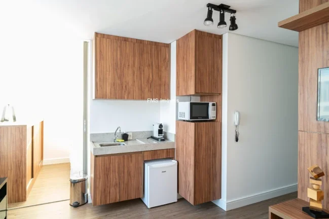 Imagem Apartamento para locação na Vila Nova Conceição: 1 quarto, 1 sala, 1 banheiro e 1 vaga de garagem!