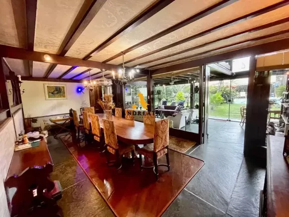 Imagem Novo Leblon- Maravilhosa casa - Que tal morar no melhor e mais completo condomínio da Barra???