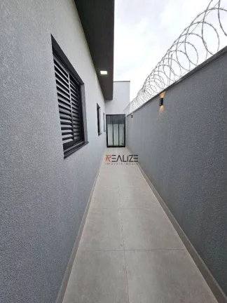 Imagem Casa com design moderno e padrão de condomínio – À venda por R$ 770.000 em Indaiatuba/SP