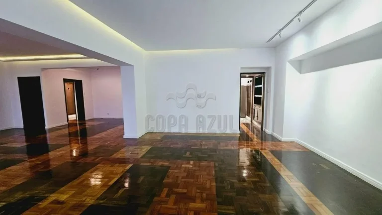Imagem Copacabana - Residencial › Apartamento com 3 quarto(s) a Venda