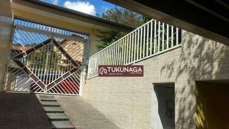 Imagem SOBRADO ALTO PADRÃO - 4 DORMS, 8 VAGAS - JD. GUAPIRA - SP