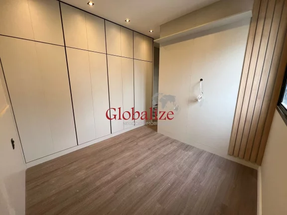 Imagem Cobertura à venda com 191m², 3 dormitórios, 1 suíte, jacuzzi, vista mar por R$ 1.849.000,00 no Campo Grande em Santos