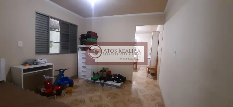 Imagem Sobrado de 140m² com 3 dormitórios e 2 banheiros à venda em Jardim Beatriz - São Paulo por R$450.000