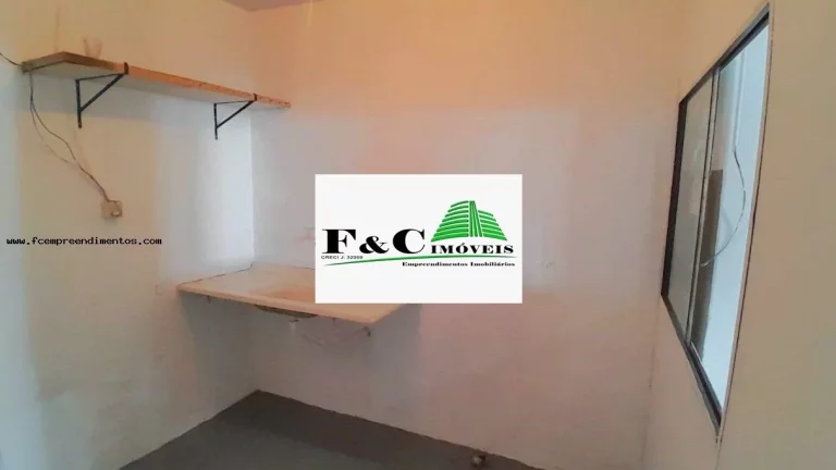 Imagem Barracão para Locação em Limeira, Vila Camargo, 1 banheiro, 1 vaga