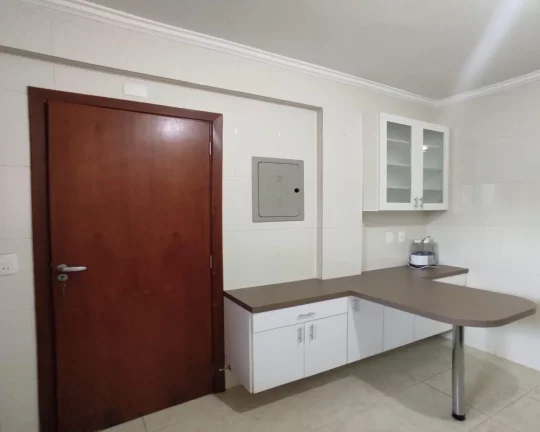 Imagem Sobrado em Condomínio no Butantã com 4dorms(2suítes) Próximo metrô e USP!!