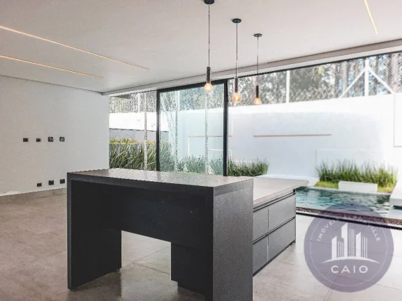 Imagem Casa 300m², 4 dormitórios a venda ou aluguel por R$ 35.000 - Alphaville/SP