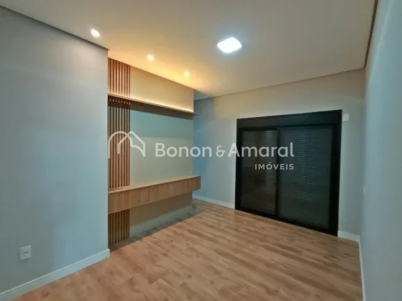 Imagem Casa tÃ©rrea Ã  venda no CondomÃ­nio Portal do JequitibÃ¡ em Valinhos/SP

Casa tÃ©rrea com 233,98 mÂ...