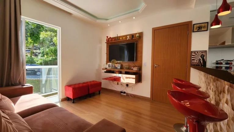 Imagem Apartamento para Venda em Teresópolis / RJ no bairro Pimenteiras