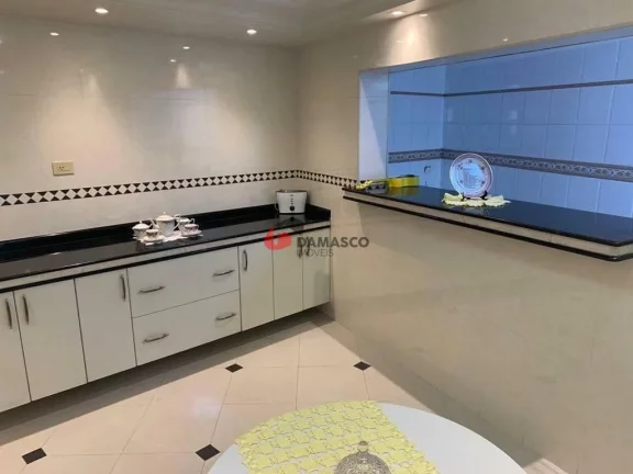 Imagem Sobrado à venda 3 Quartos, 1 Suite, 2 Vagas, 250M², Sítio da Figueira, São Paulo - SP