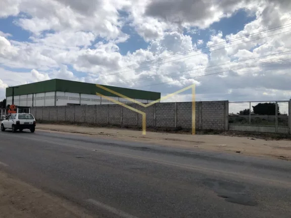 Imagem Terreno frente de rua, todo murado para locação!