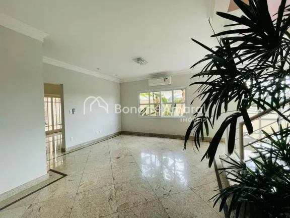 Imagem Casa à venda no Condomínio Green Bouleavard. 

Ótimo sobrado, amplo e confortável, com jardim fr...