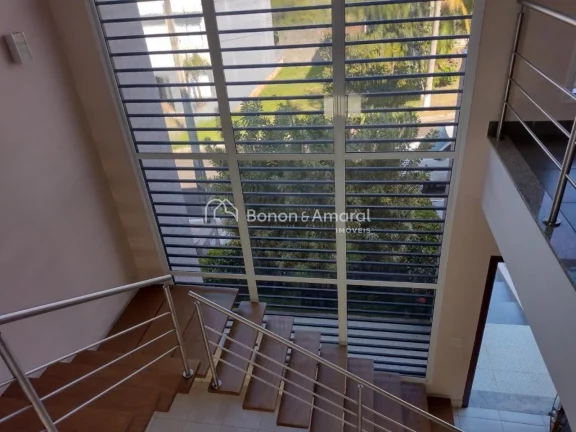Imagem Se você procura uma casa moderna, confortável e segura em Valinhos/SP, esta é a oportunidade perf...