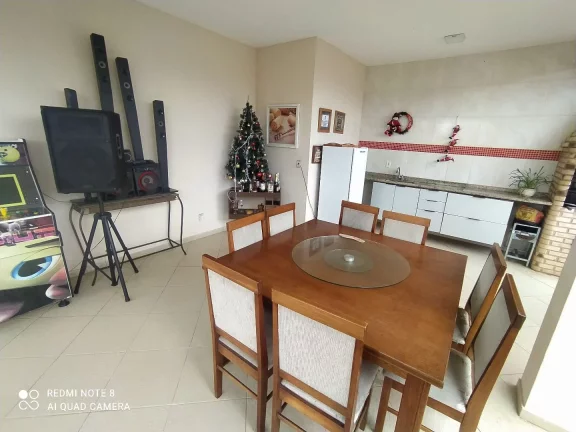 Imagem Casa com 3 dormitórios à venda, 204 m² por R$ 695.000,00 - Guriri - Cabo Frio/RJ