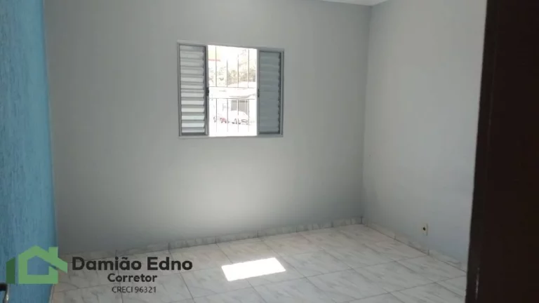 Imagem Casa com 3 dorm. Um com suíte e closet, sala 2 amb. Teto rebaixado com Led