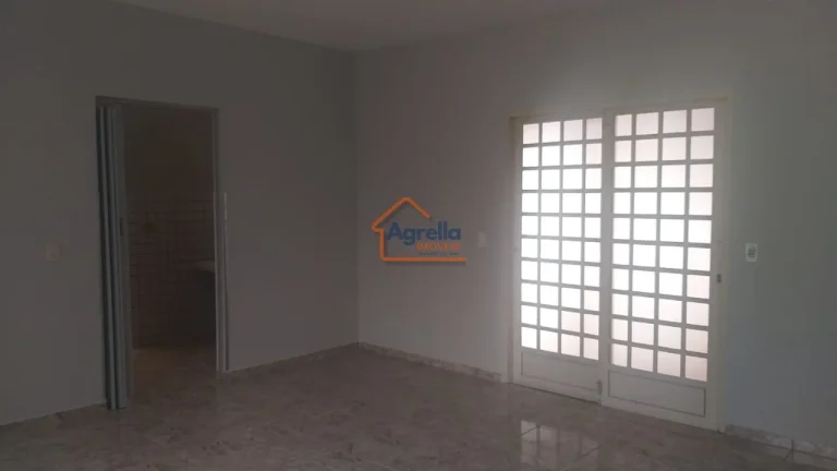 Imagem Chácara à venda no bairro Condomínio de Chácaras Santa Isabel - Mogi Mirim/SP