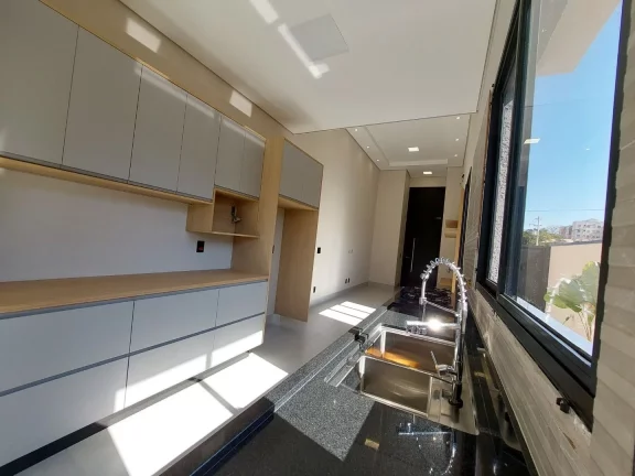 Imagem CASA DE ESQUINA - EXCELENTE ACABAMENTO - CONDOMÍNIO JARDIM DOS LÍRIOS - PAULÍNIA