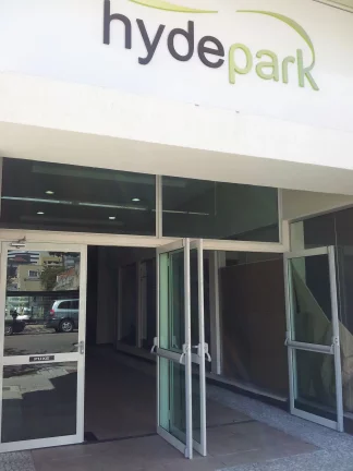Imagem LOJA NO HYDE PARK – Localização Privilegiada no Centro de Curitiba