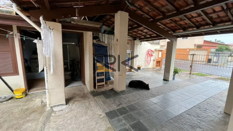 Imagem CASA À VENDA NO BAIRRO BARRA DA LAGOA