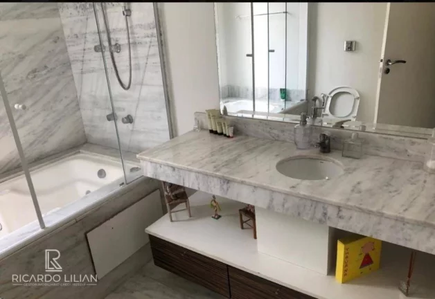 Imagem Casa Alto Padrão à venda, 1000 m² - Residencial Tamboré - Barueri/SP