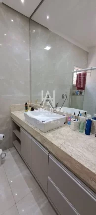 Imagem Casa de Condomínio à Venda - Mirassol