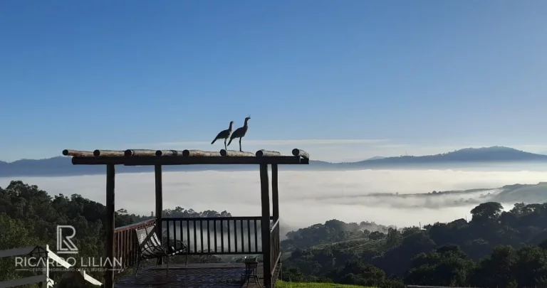 Imagem Oportunidade imperdível! Terreno de condomínio em Atibaia com vista deslumbrante e infraestrutura completa!