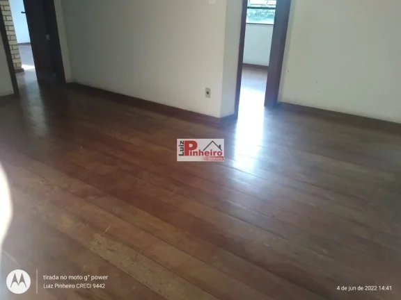 Imagem Casa no Itaigara com 4 4 sendo 2 suites